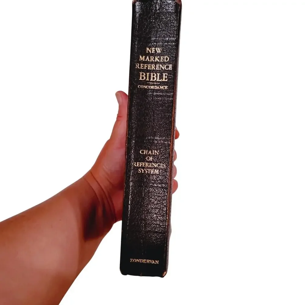 VTG New Marked Refere Bible Concordance Chain of References System Indented 1978